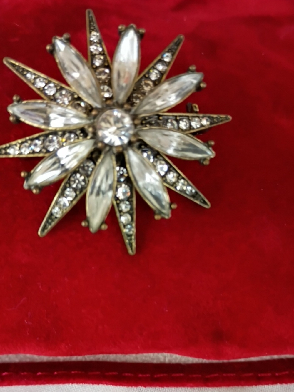BaubleBar Clear Crystal Starburst Brooch with Gold-Tone Setting